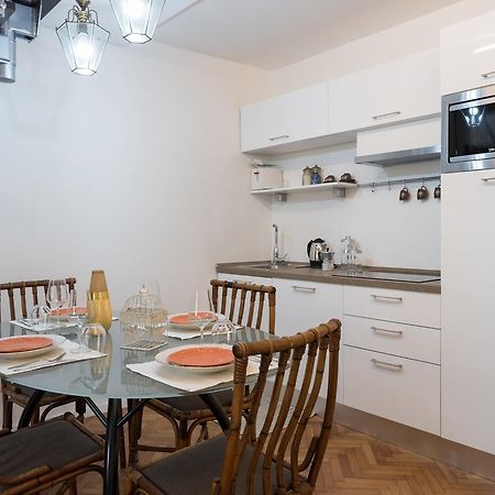פירנצה Old Bridge: Historical And Chic Apartment מראה חיצוני תמונה
